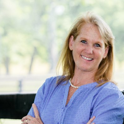 Profile Picture of Kim Hurst Loudoun Realtor (@YourCountryHome) on Twitter