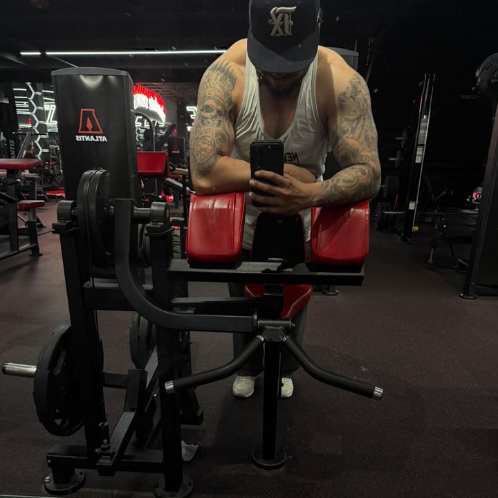 Profile Picture of AaronV_ (@aaaron_vidales) on Tiktok