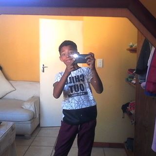 Profile Picture of Robin Gillion (@robin.gillion.7) on Facebook