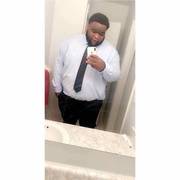 Profile Picture of Andrew Gatewood (@fbagates) on Poshmark