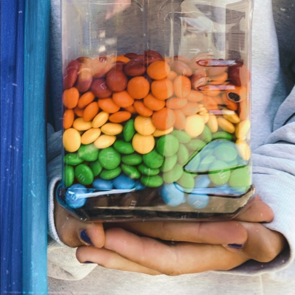 Profile Picture of Mattox Moran (@fj10057) on Poshmark