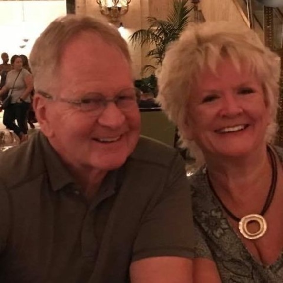 Profile Picture of Gigi Blount (@gigi_blount) on Poshmark