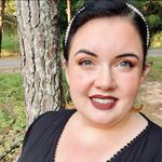 Profile Picture of Lauren Tesseneer (@friday.fire) on Instagram