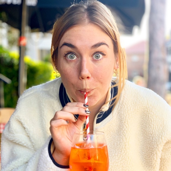 Profile Picture of Brianne Farrar (@briannefarrar) on Poshmark