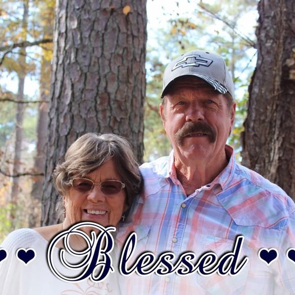 Profile Picture of Paulette Vines (@paupette) on Poshmark