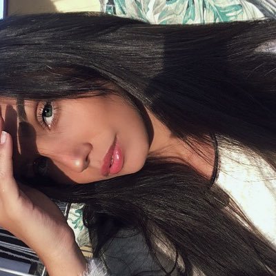 Profile Picture of Julia Rogel (@jurogel) on Twitter