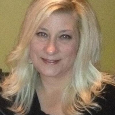 Profile Picture of Mary Beth Marshall (@MB_Marshall) on Twitter