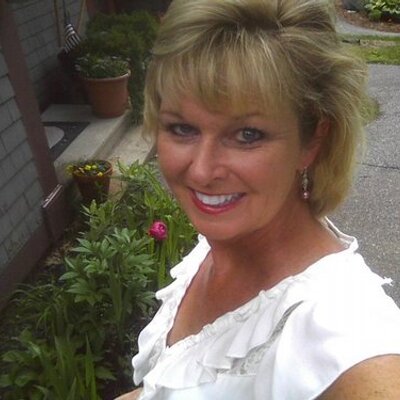 Profile Picture of Laurie Neal (@LaurieNeal49) on Twitter