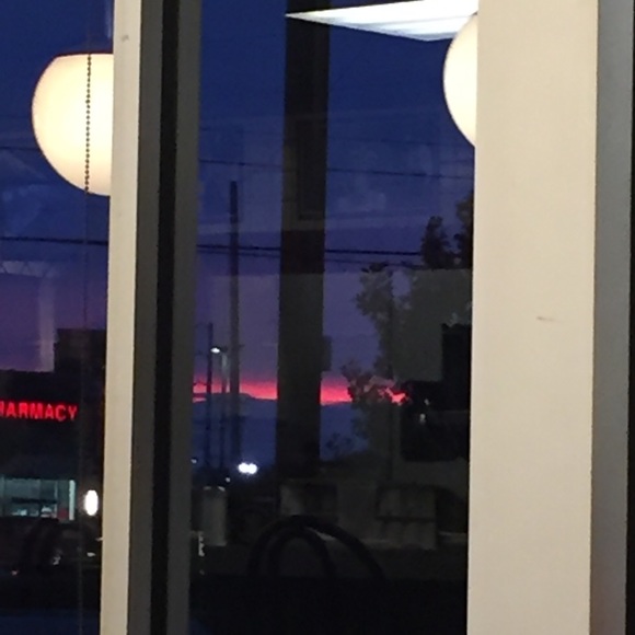 Profile Picture of Emma Seaback (@emmaseaback) on Poshmark