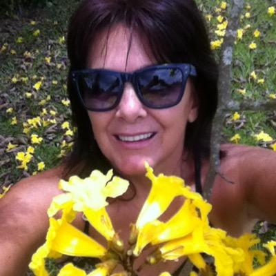 Profile Picture of Gloria Montoya (@gloriamontoya09) on Twitter