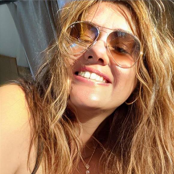 Profile Picture of Cristina Gibbs (@tica38) on Poshmark