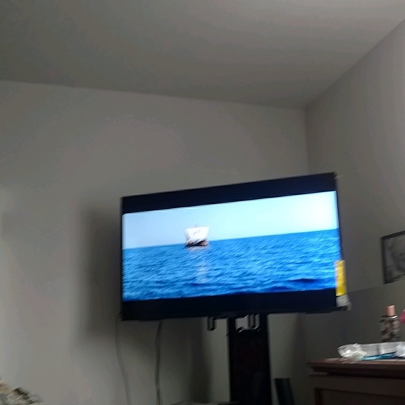 Profile Picture of Jonathan Velazquez (@best_99) on Poshmark