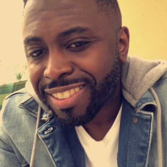 Profile Picture of Kenel Sicar (@kenels) on Poshmark