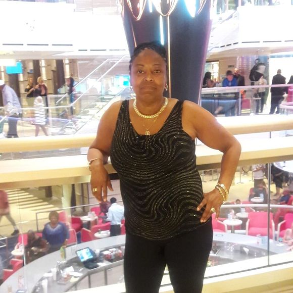 Profile Picture of Alberta Patton (@albertapatton) on Poshmark
