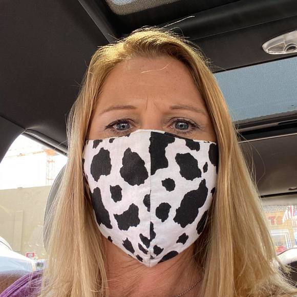 Profile Picture of Christine Cowart (@christinecowart) on Poshmark