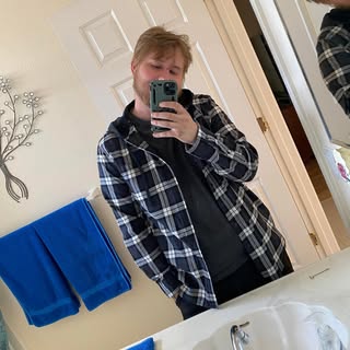 Profile Picture of Andrew LaDue (@andrew_bleak) on Instagram