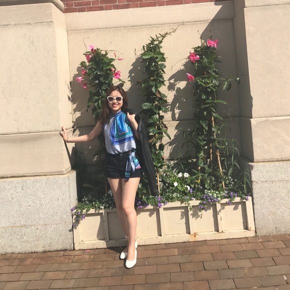 Profile Picture of Katelyn Nguyen (@jodie11951) on Poshmark