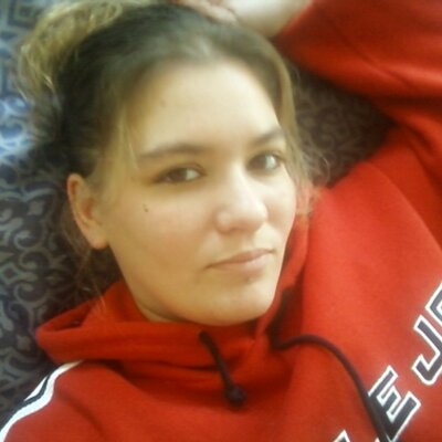 Profile Picture of Crystal Bleau (@crystal_bleau) on Twitter