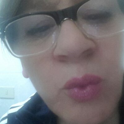 Profile Picture of Anna Moccia (@AmmMoccia) on Twitter