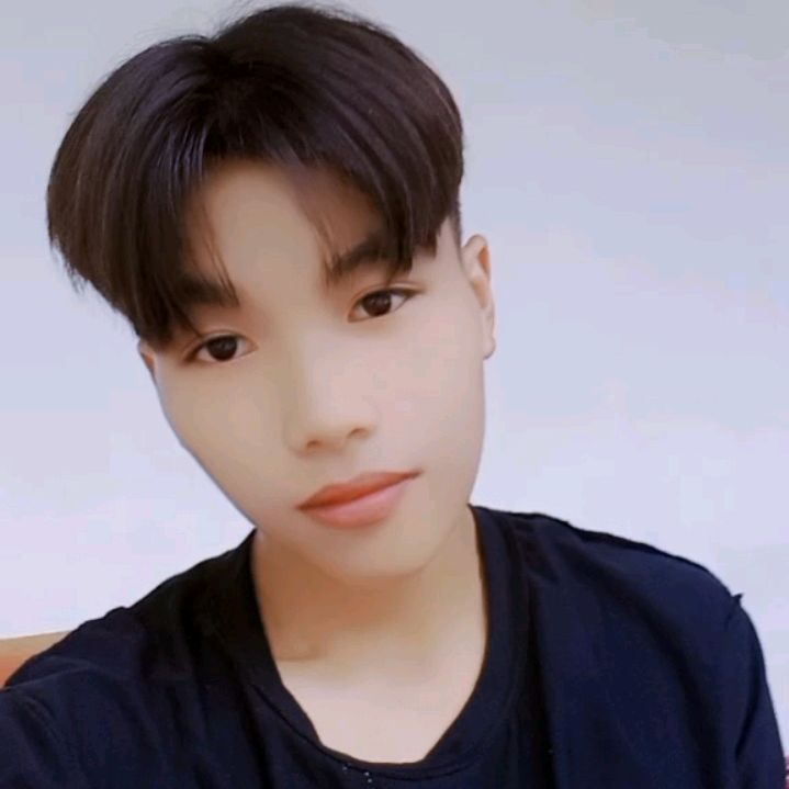 Profile Picture of Jerlor🤍 (@usern8o9ucibtu) on Tiktok