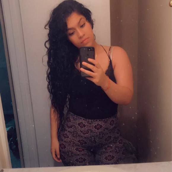 Profile Picture of Erikita Govea (@jair_izazaga) on Poshmark