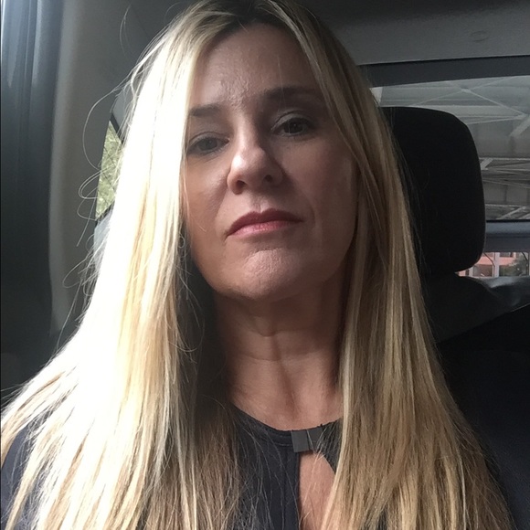 Profile Picture of A Skyrme (@askyrme) on Poshmark