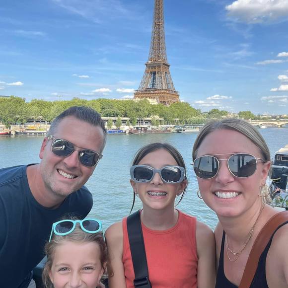 Profile Picture of Michael Gorsline (@mikegors21) on Poshmark