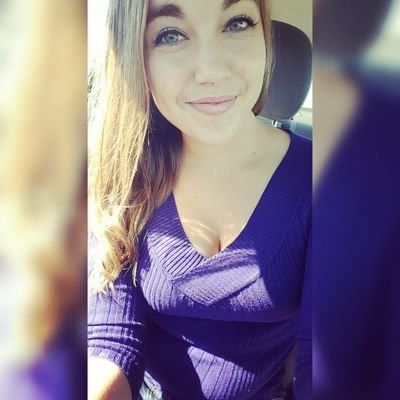 Profile Picture of Taylor Blakely (@TaylorLaine92) on Twitter