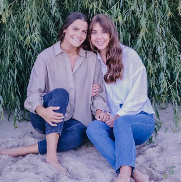 Profile Picture of Eryn Reesman (@ereesman) on Poshmark