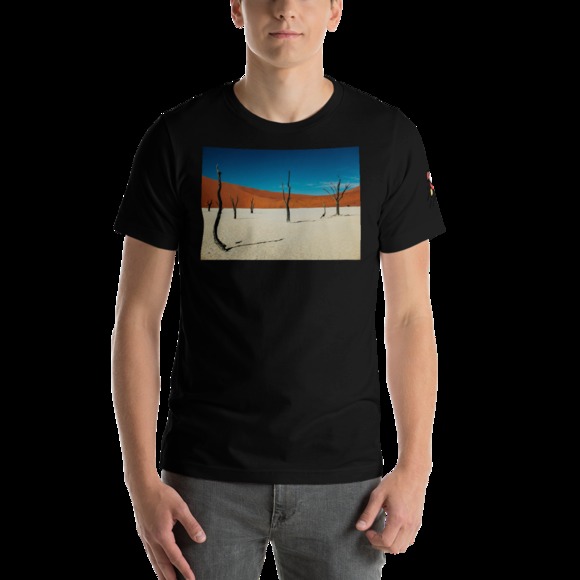 Profile Picture of Eric Baisi (@erucci) on Poshmark