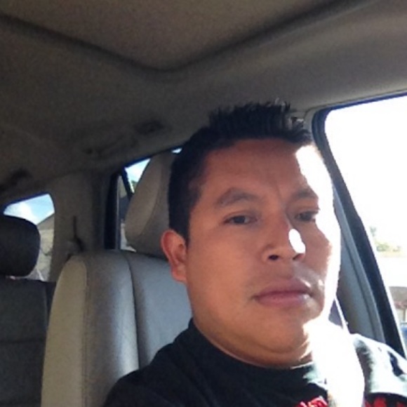 Profile Picture of Ladislao Bautista (@laotish) on Poshmark