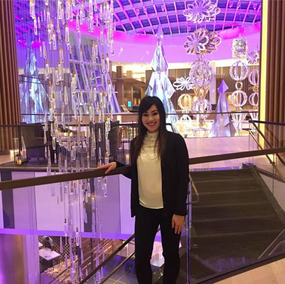 Profile Picture of Leslie Macute (@leslieismondo) on Poshmark