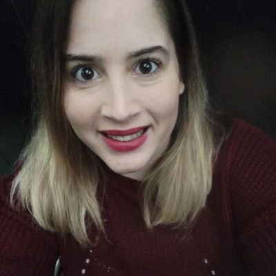 Profile Picture of Paula (@paulanaranjo88) on Twitter