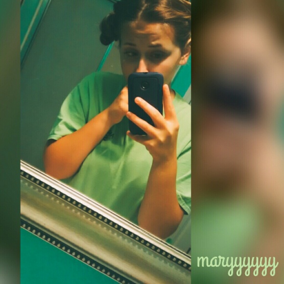 Profile Picture of Mary Sexton (@marybryanne) on Poshmark