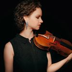 Profile Picture of FAN of hilary hahn (@hilary_hahnfan) on Instagram