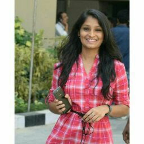 Profile Picture of Madhuri Gottumukkala (@gottumukkala15) on Poshmark