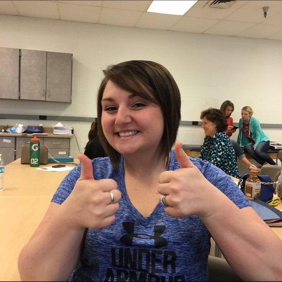 Profile Picture of Jordan Azinger (@jazinger) on Poshmark