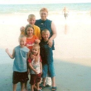 Profile Picture of Becky Pendleton (@buckeyefan048) on Myspace