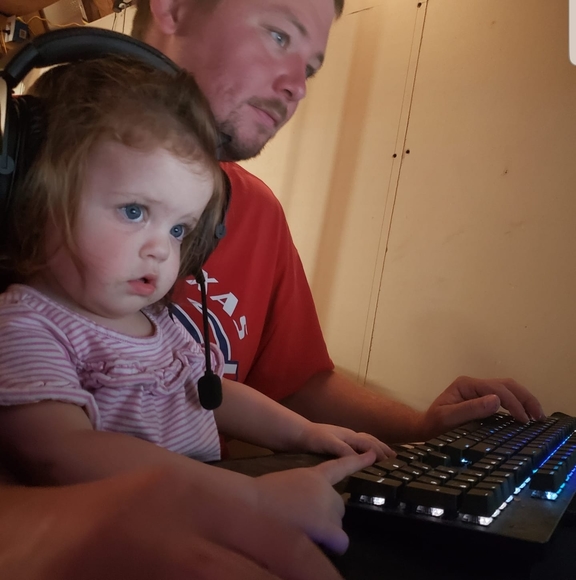 Profile Picture of Zachary Hart (@baseplayer9994) on Poshmark