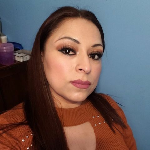 Profile Picture of Genoveva Mancera (@genovevamancera) on Poshmark