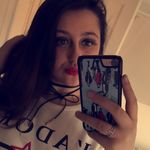 Profile Picture of Chloe_Ewing (@chloe_e_photography) on Instagram