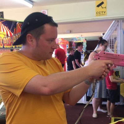 Profile Picture of Ben Vernon (@Bennzy) on Twitter