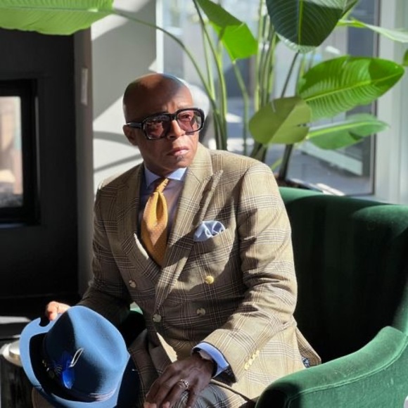 Profile Picture of Kenneth Carr (@kc7designs) on Poshmark