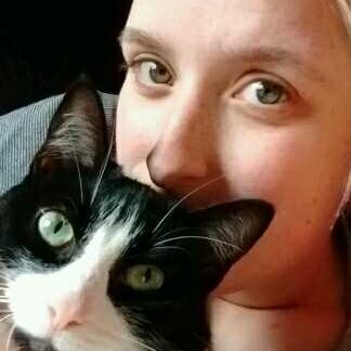 Profile Picture of  👑Becky 💜patch 👑 (@beckybooo19) on Twitter