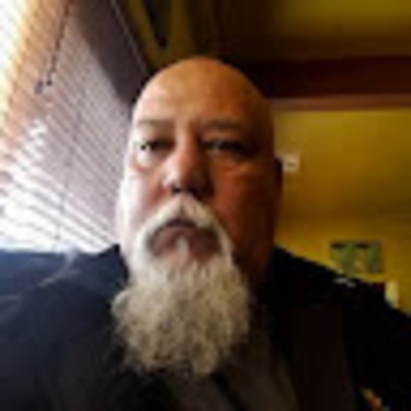 Profile Picture of Scott Navarrete (@tocsalot) on Poshmark