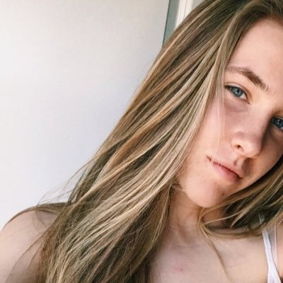 Profile Picture of Jackie Thompson (@jackieht1999) on Twitter