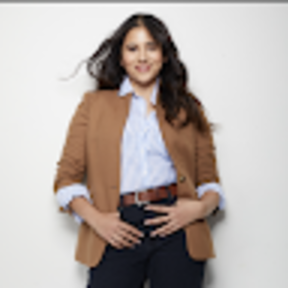 Profile Picture of Sydney Bartner (@sydneybartner13) on Poshmark