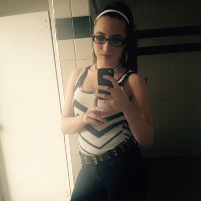 Profile Picture of Chyanne McCool (@CeeJay4420) on Twitter