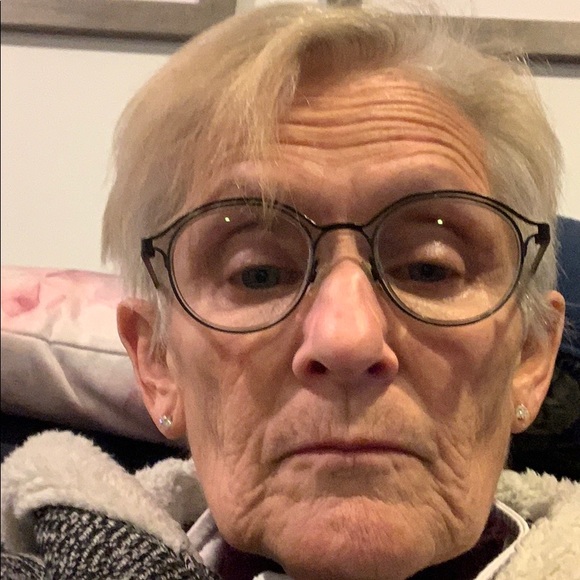 Profile Picture of Nancy Iaccarino (@nanlee72755) on Poshmark