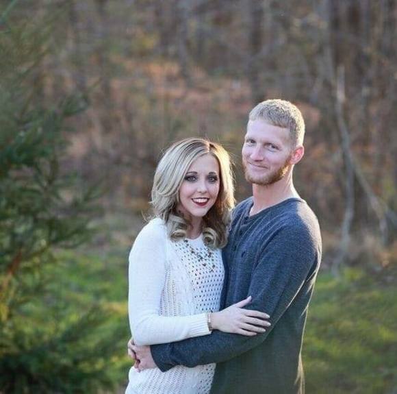 Profile Picture of Chris Brooker (@cebrooker1105) on Poshmark